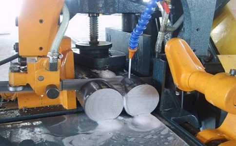 自流井卧式带锯床的送料方式有哪几种？